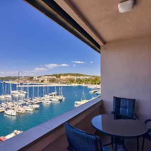 Harbour Apartment Pula