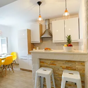  Apartment Aurora